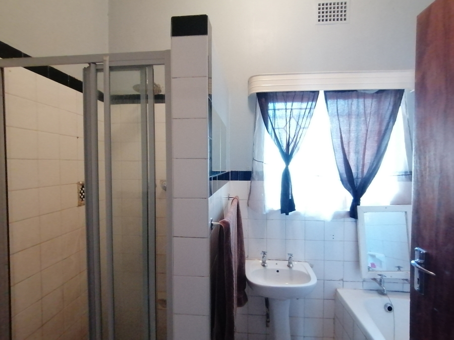 4 Bedroom Property for Sale in Stilfontein Ext 4 North West